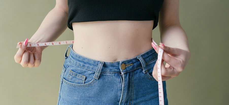 Medición de cintura y cadera